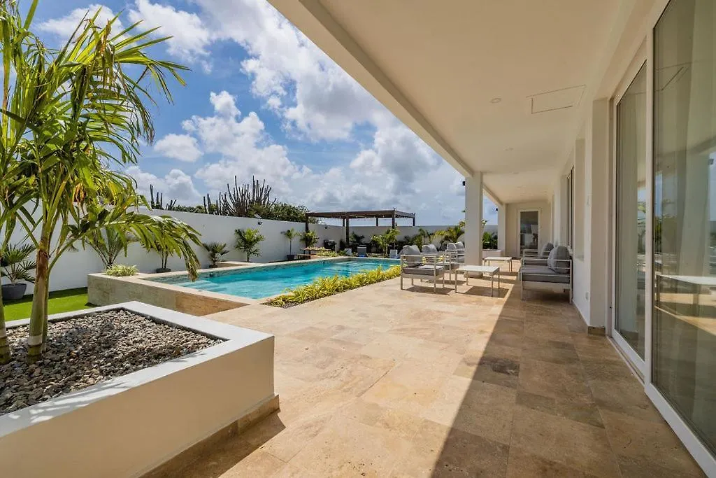 Stunning 10-Bedroom Private Villa Palm Beach